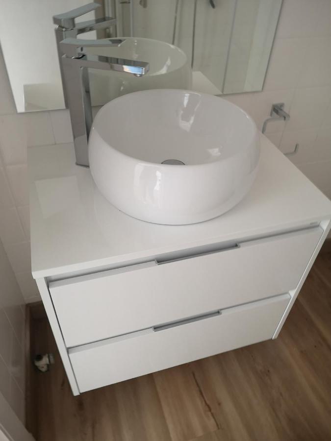 Precioso Apartamento En Primera Linea De Playa Vilagarcia de Arousa Exterior photo